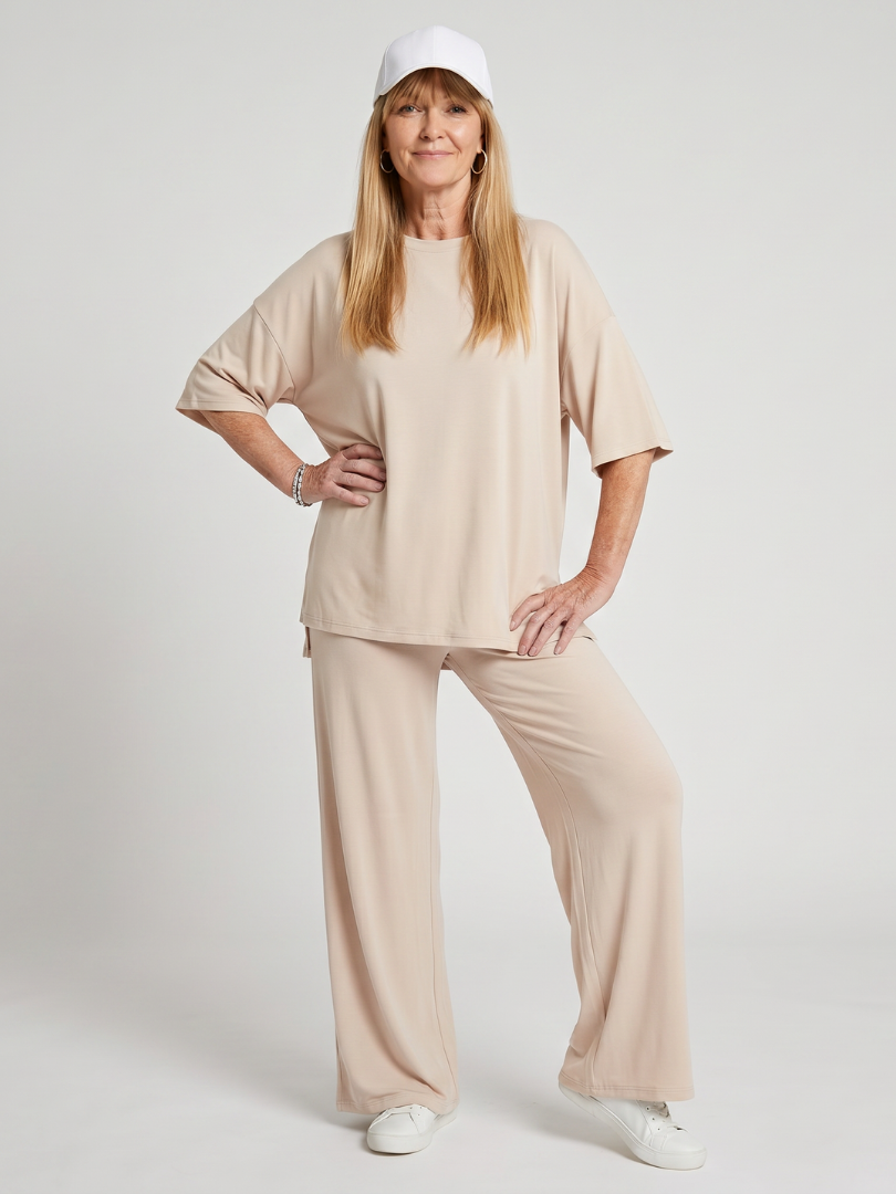 Ramse | Īsām piedurknēm oversized tops un platu staru bikšu komplekts